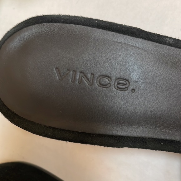 Vince Shoes Vince Rochelle 2 Heels - Picture 2 of 4